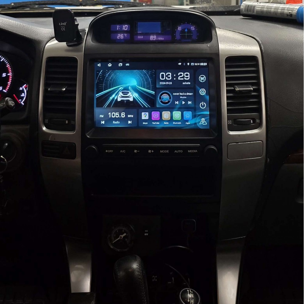 Android Apple Car Toyota Land Cruiser