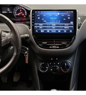 Android Apple Car Peugeot 2008