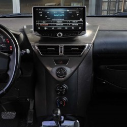 Android Apple Car Toyota Iq